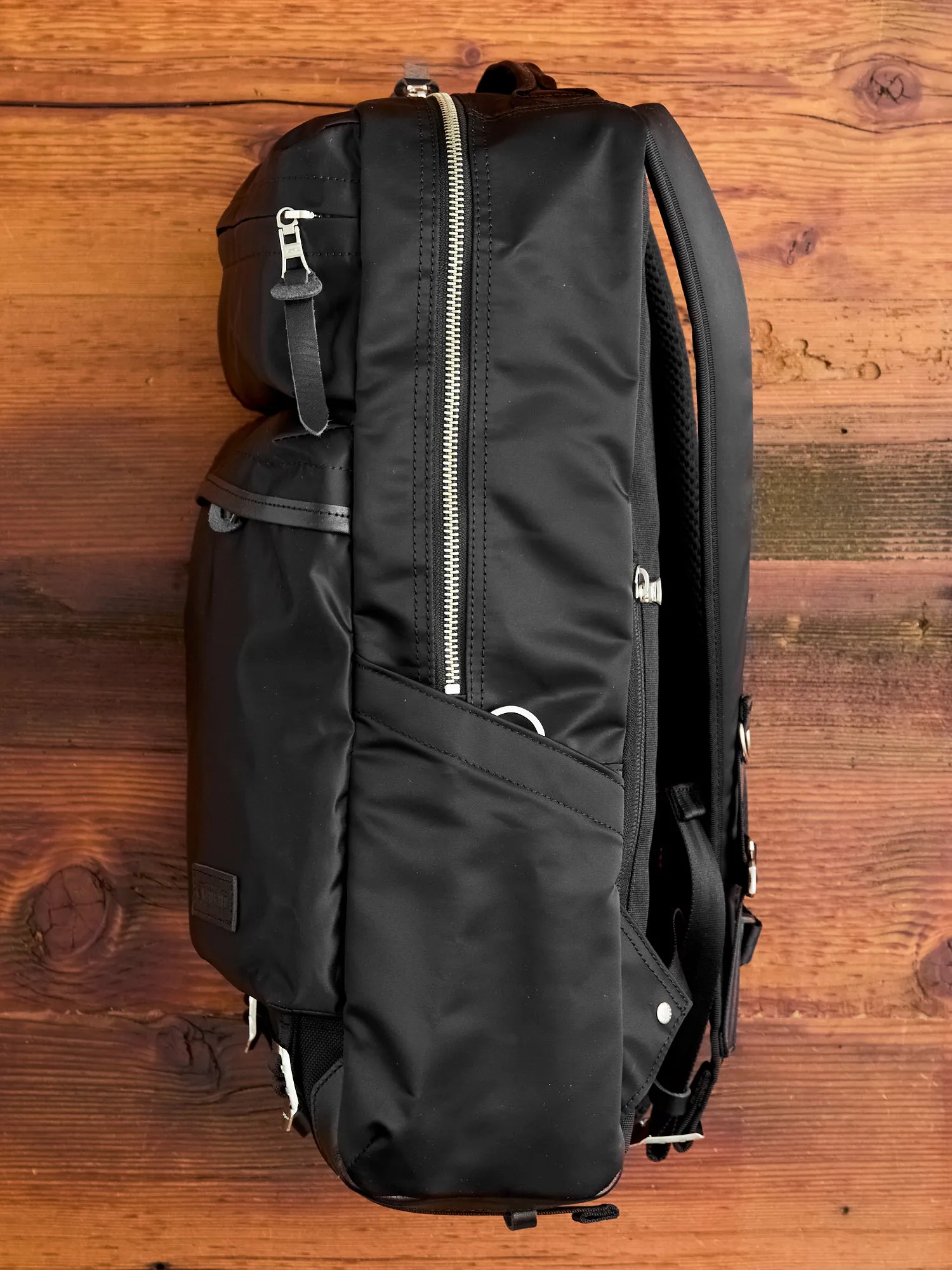 Lightning Zip Backpack in Black