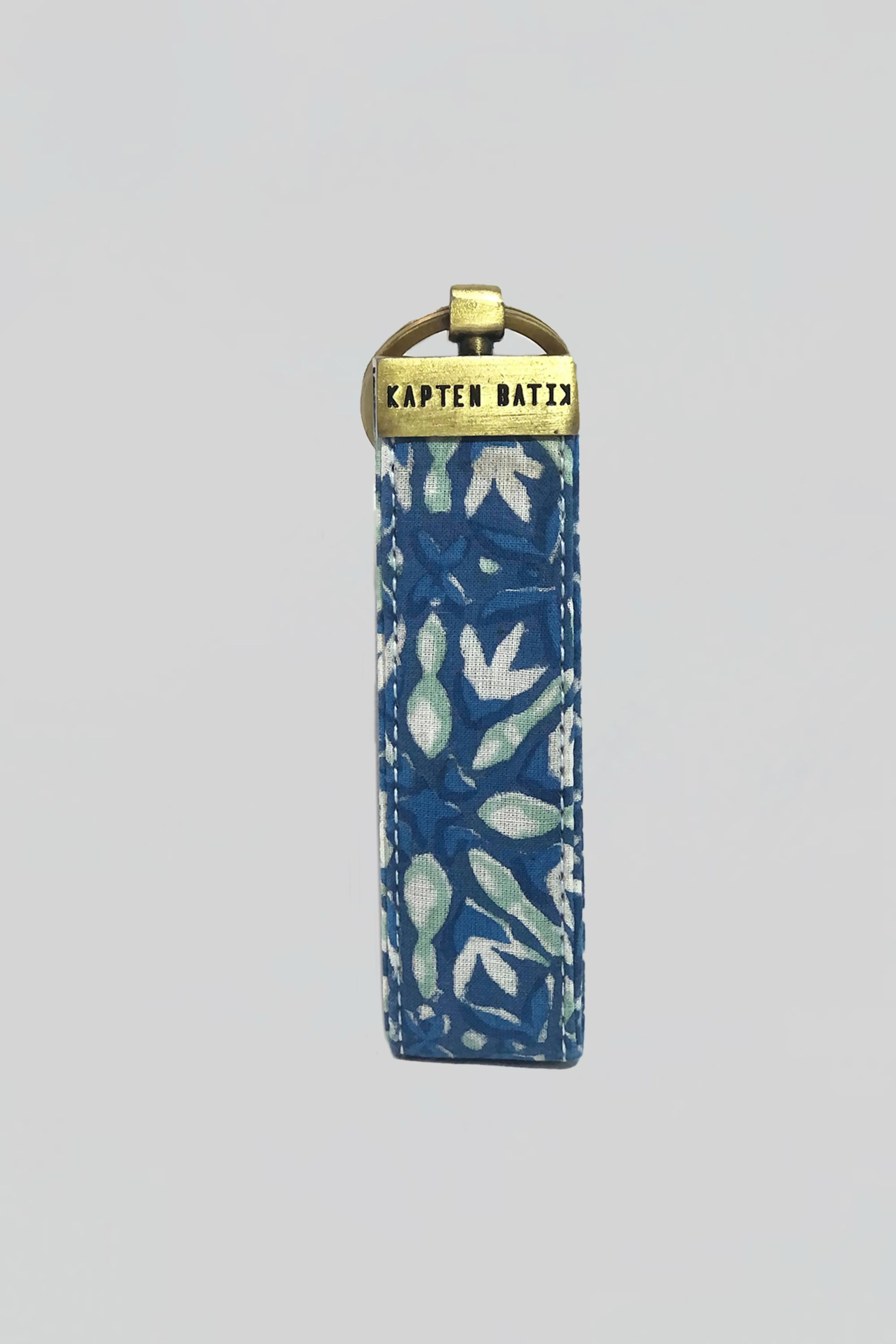 [ONLINE EXCLUSIVE] KAPTEN BATIK KEY FOB