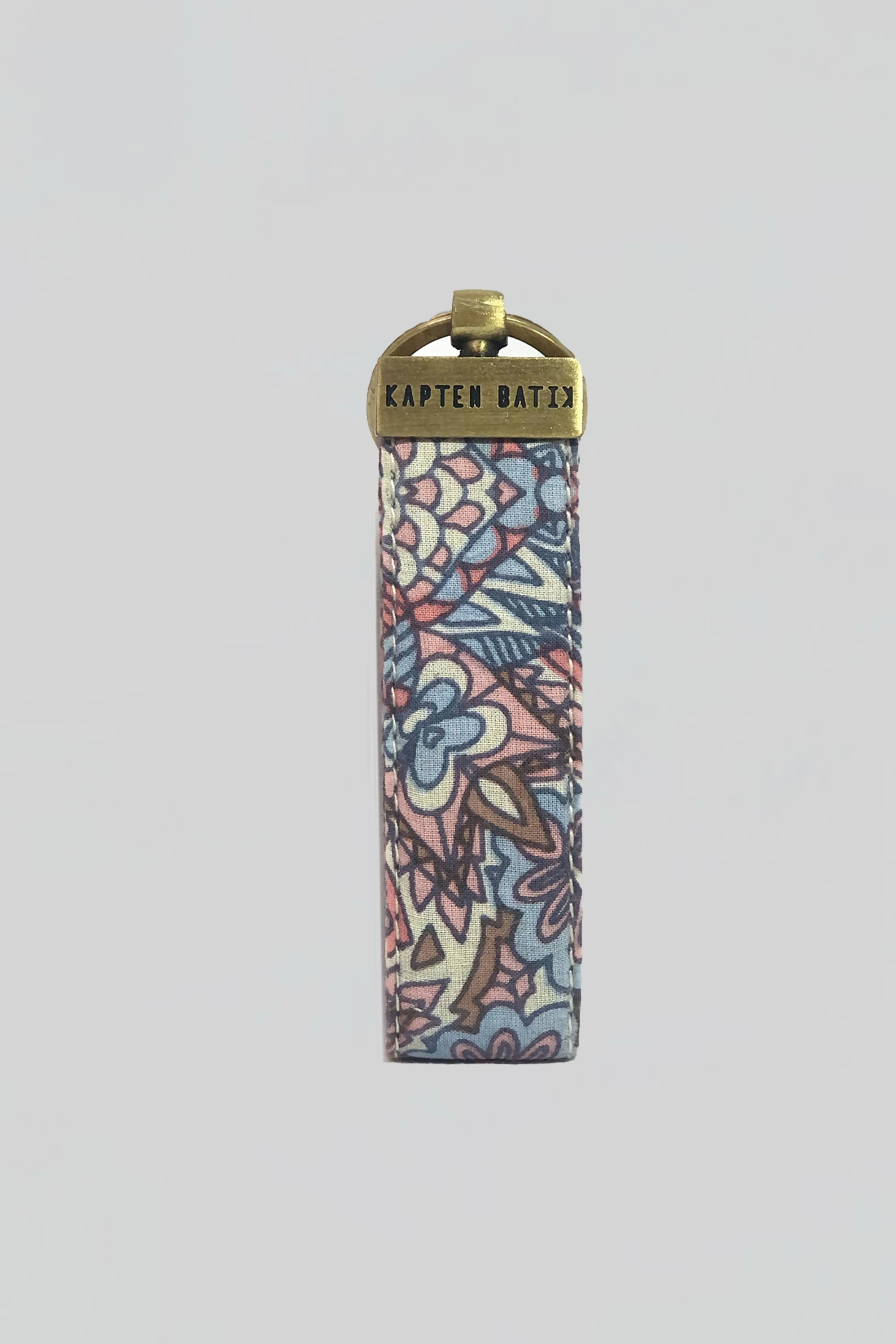 [ONLINE EXCLUSIVE] KAPTEN BATIK KEY FOB